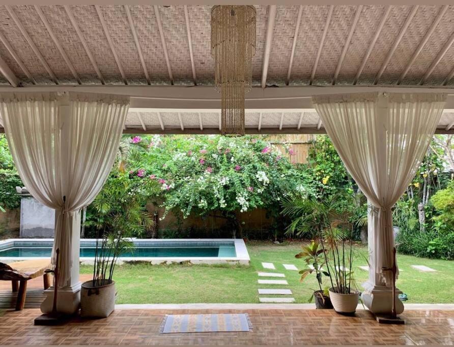 Villa Jalun Seminyak Exterior foto